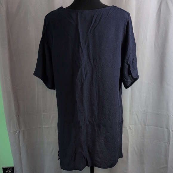 Avenue Blue Asymmetrical Short Sleeve Tunic - Picture 2 of 7